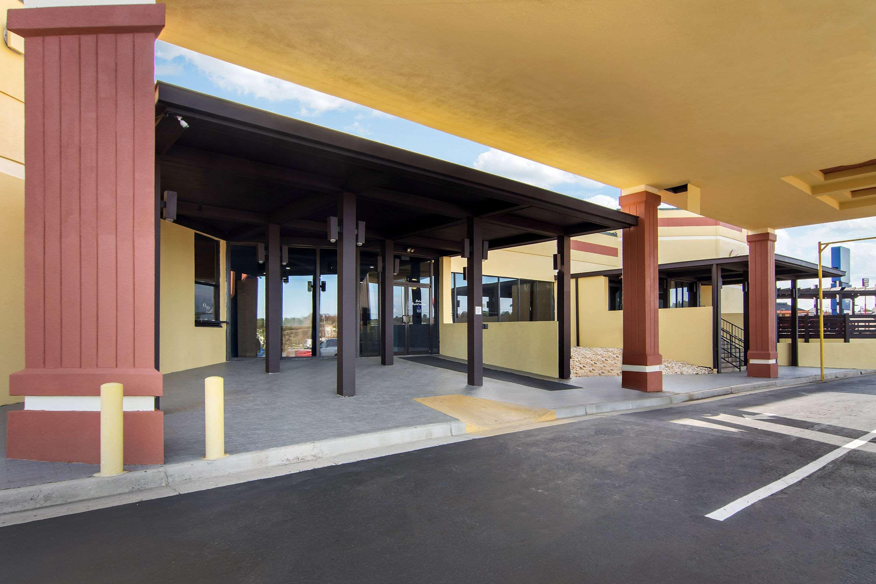 Suburban Studios Macon Buitenkant foto